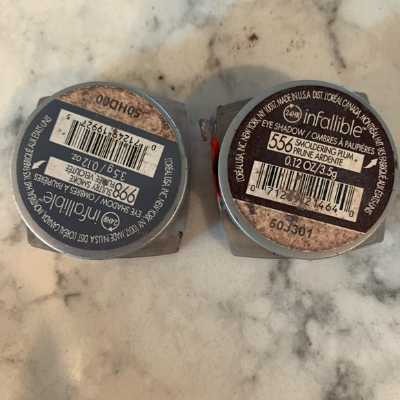 L’Oréal infallible eyeshadows shimmer grey/blue - Picture 3 of 3